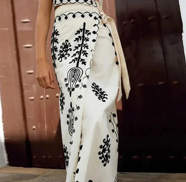 Violet | Uçuşan üst ve uzun etek takımı