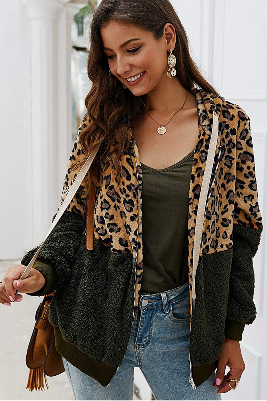 Leopar Desenli Fermuarlı Kapüşonlu Sweatshirt