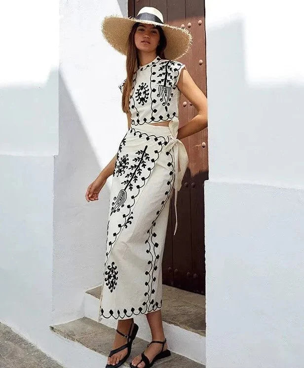 Violet | Uçuşan üst ve uzun etek takımı