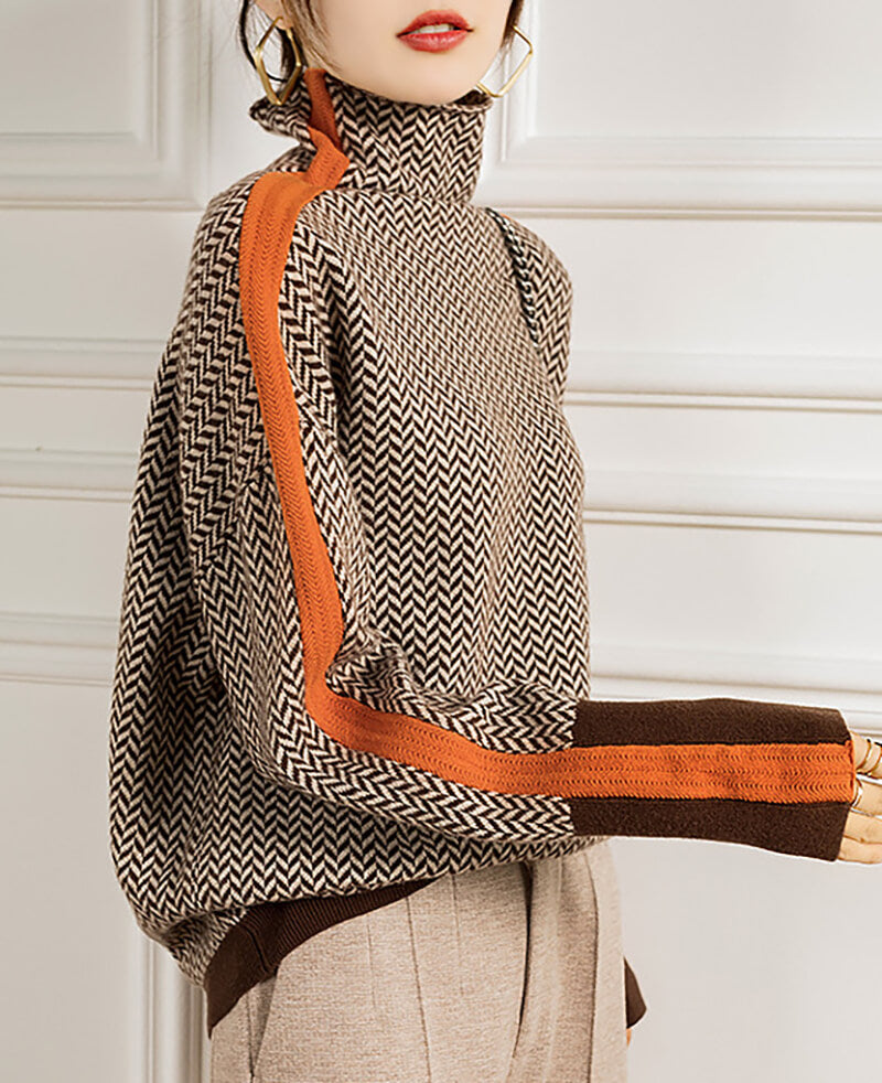 Yüksek Yaka ve Desenli Renee Bluzu